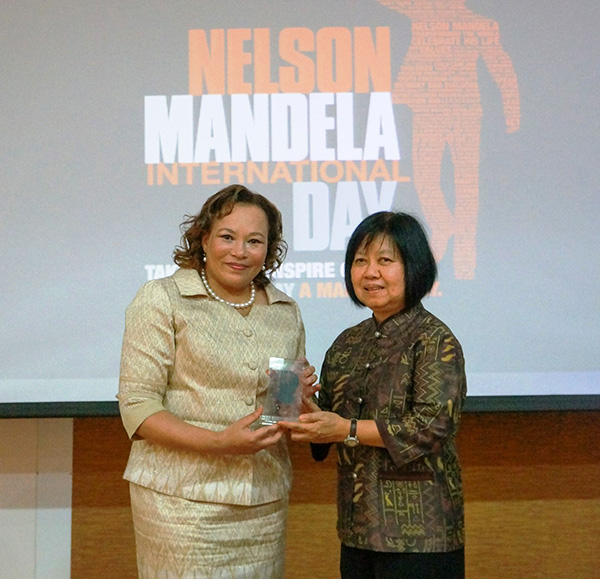 South Africa Ambassador Honors PSU