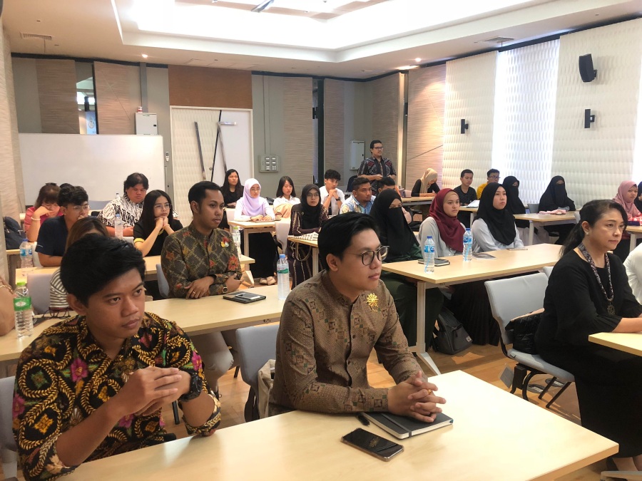 Indonesian cultural and language program at PSU 
